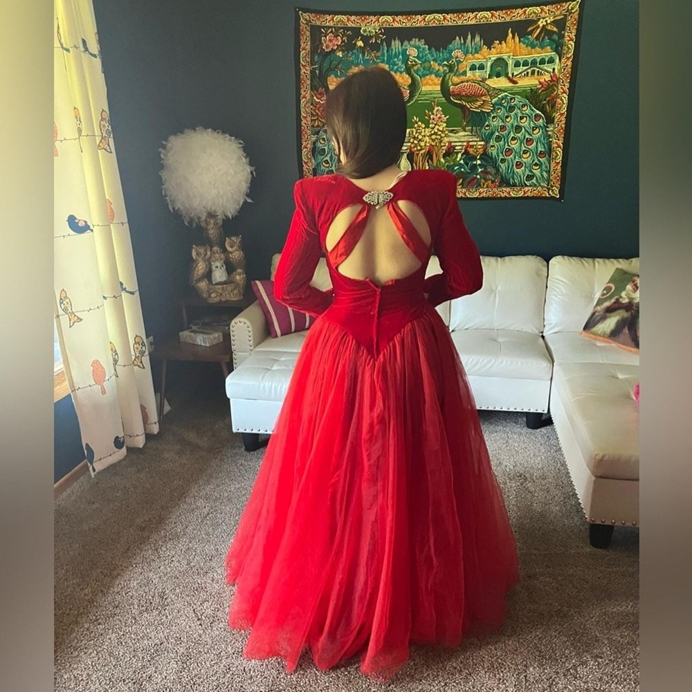 Vintage 80s Red velvet and tulle cocktail party fit and flare‎ maxi dress, 10